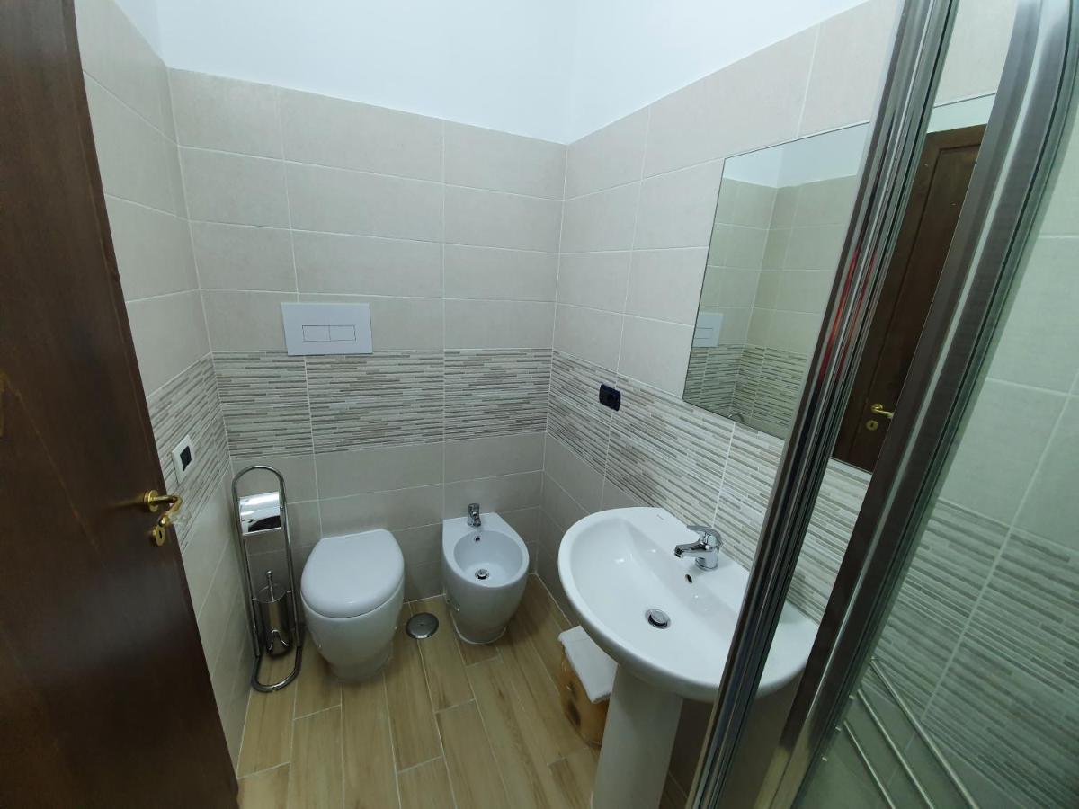 Relax Da Giusy Hotel Vatolla Ngoại thất bức ảnh